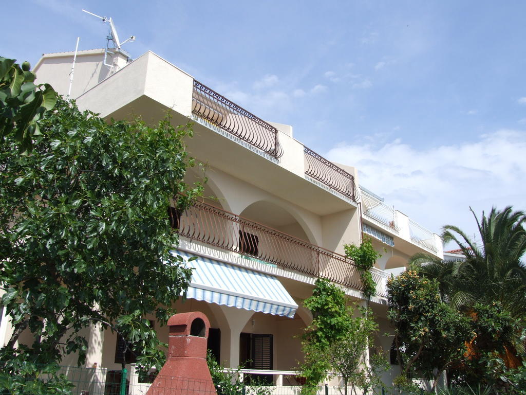 Maiden Apartments Трогир Екстериор снимка